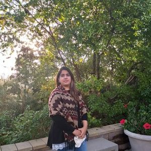 Meet your Posher, Hiba